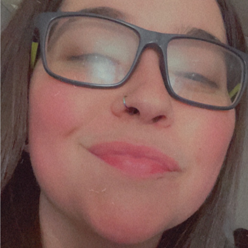 Meet your Posher, Brit